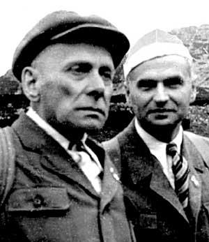 Marek Korowicz (right) with Janusz Chmielowski, August 1949. Photo Czeslaw Bajer